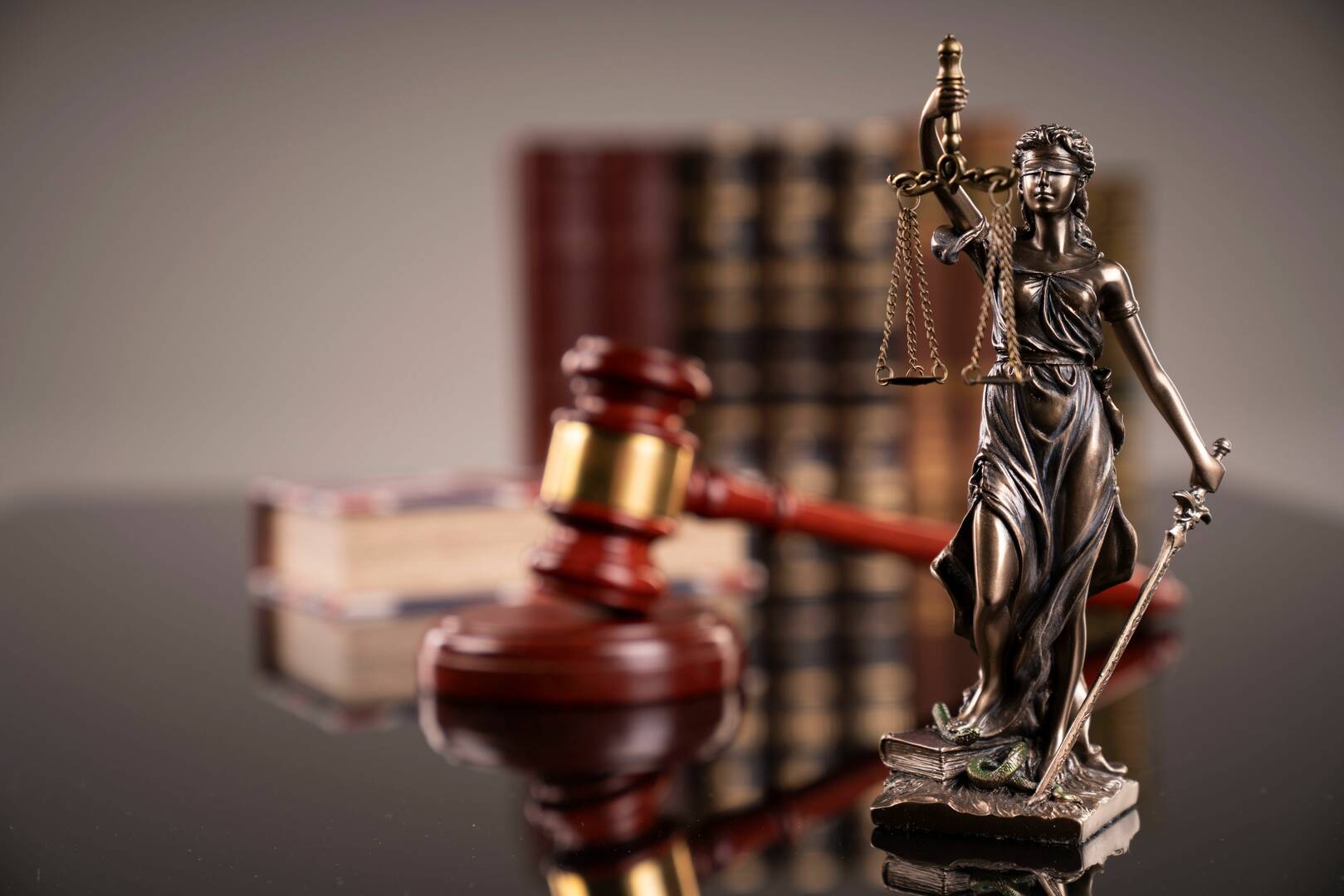 Michael E Carroll & Associates