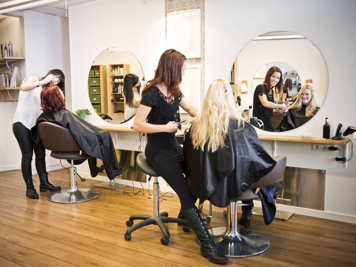 Biscayne Nail & Beauty Bar